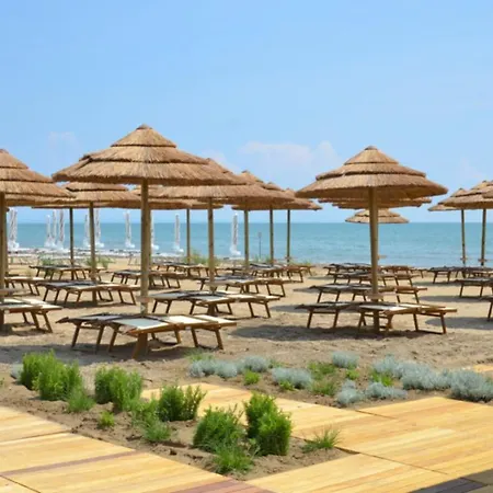 Bungalow Pino Nero Bilocale 4 Pax *